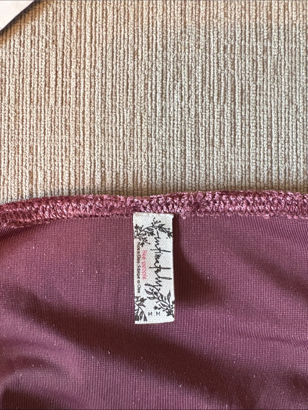 Lace-Trim Velvet Mini Dress in plum - Picture 8 of 9